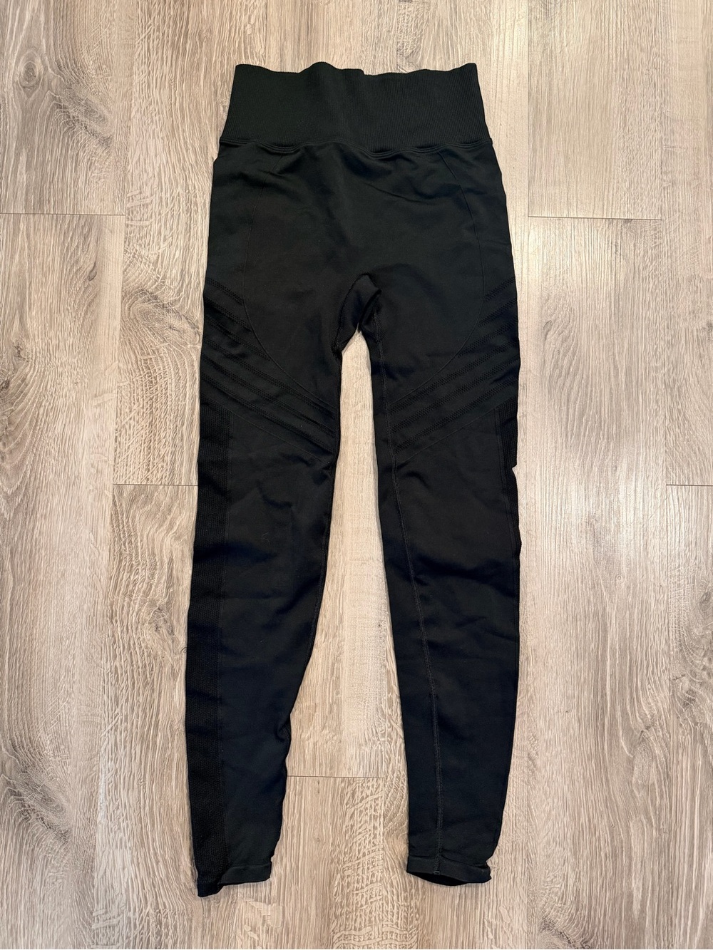 PINK Victoria's Secret Black High-Rise Performance Leggings